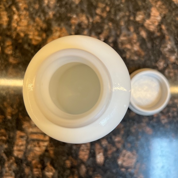 Vintage Milk Glass Apothecary Jar - EUC - Picture 3 of 6